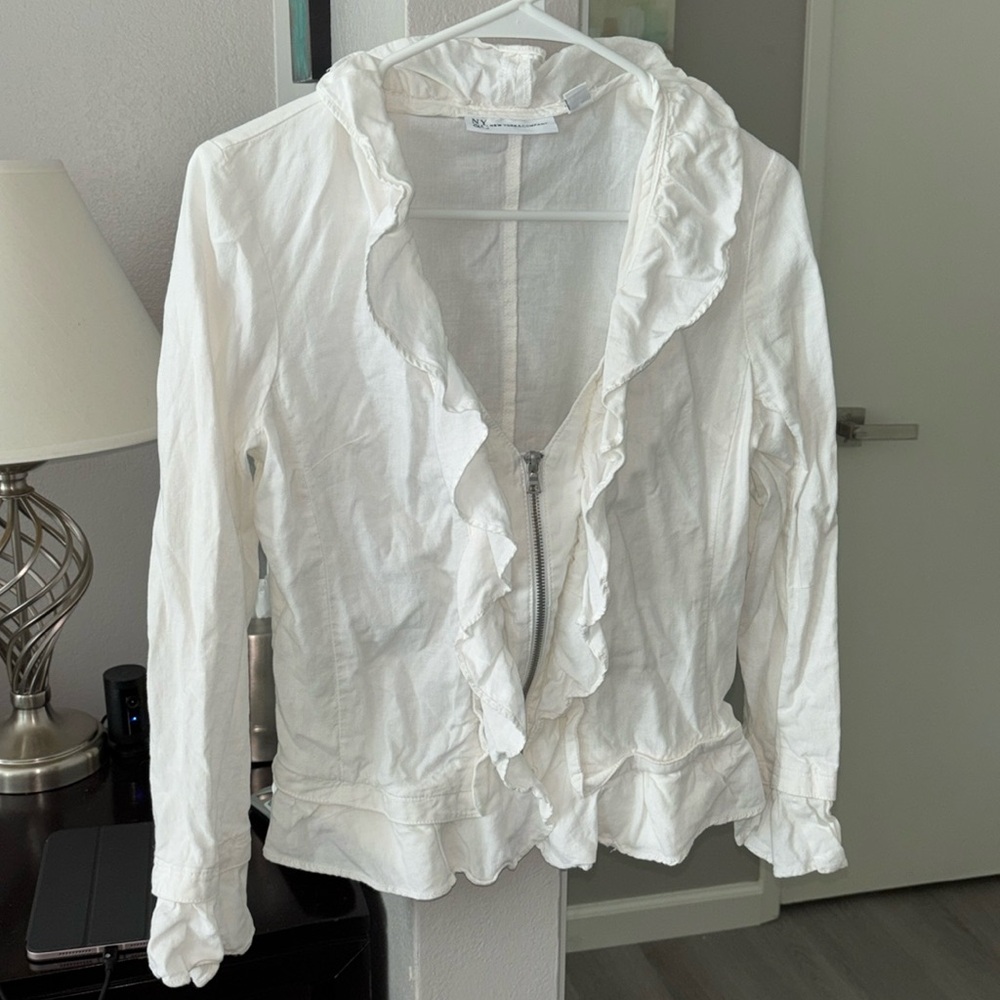 🤍 Ruffled Long Sleeve Top 🤍